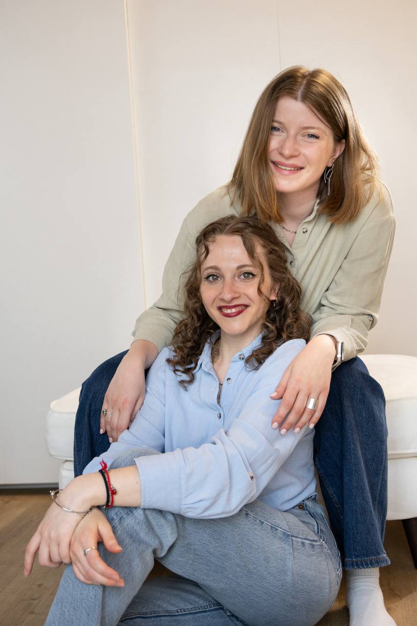 Ritratto di Rossella e Francesca insieme